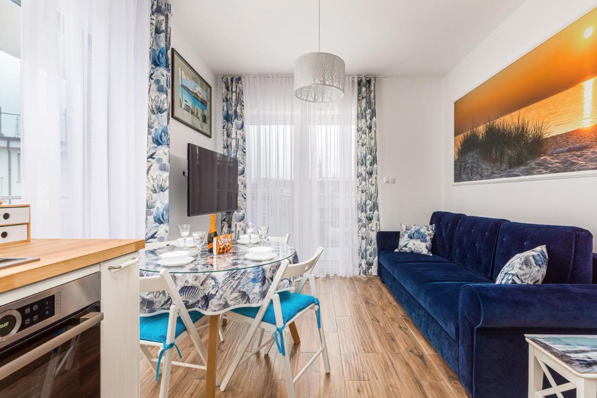 Apartament Holiday 8/25 Реваль Экстерьер фото