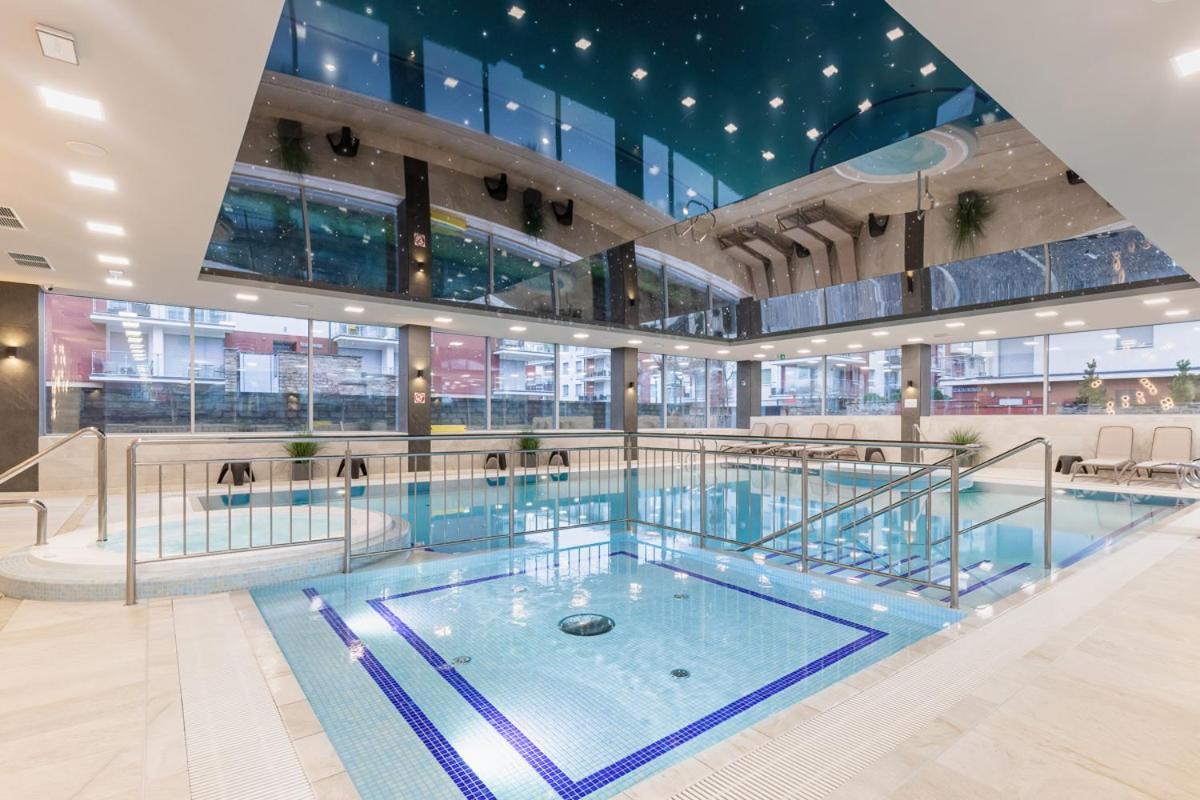 Apartament Holiday 8/25 Реваль Экстерьер фото
